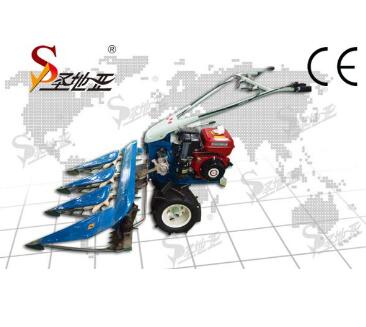 Self Propelled 4lz-3.5 Mini Combine Rice Harvester.jpg